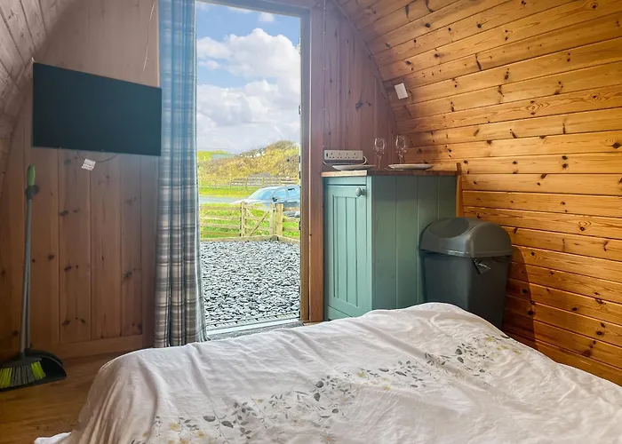 Birds - Uk48489 Dalton in Furness